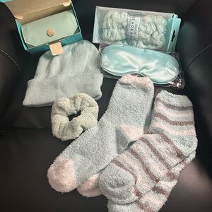 Teal Self Care Items
